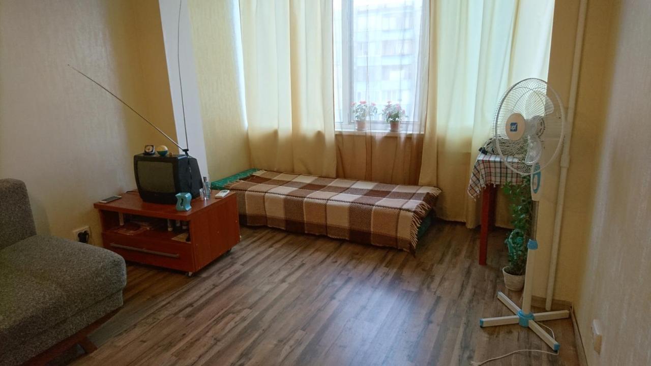 Comfortable Apartment On The River Bank Kiev Esterno foto