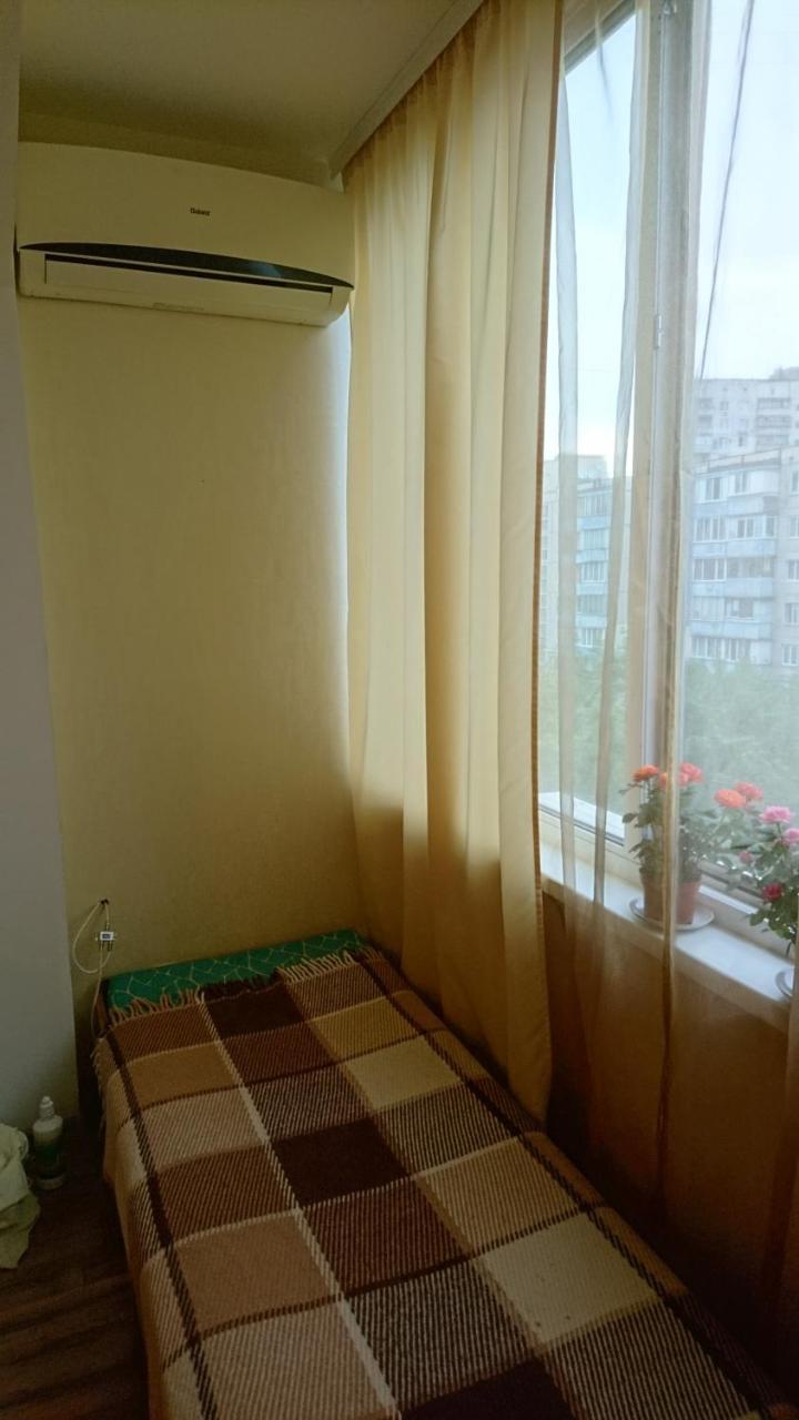 Comfortable Apartment On The River Bank Kiev Esterno foto